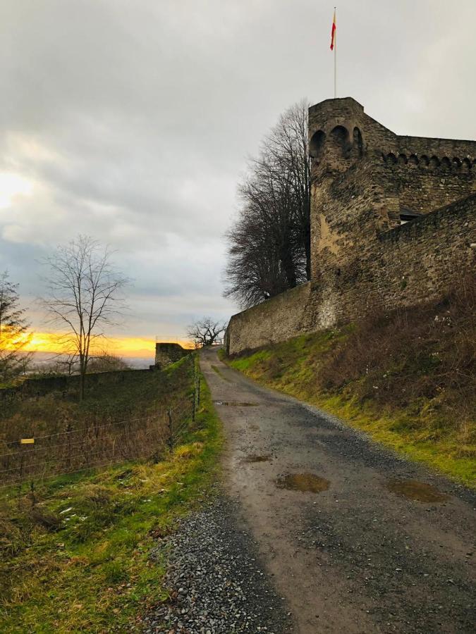 Auszeit Rhein-Mosel Apartment Waldesch Bagian luar foto