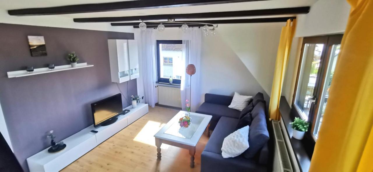 Auszeit Rhein-Mosel Apartment Waldesch Bagian luar foto