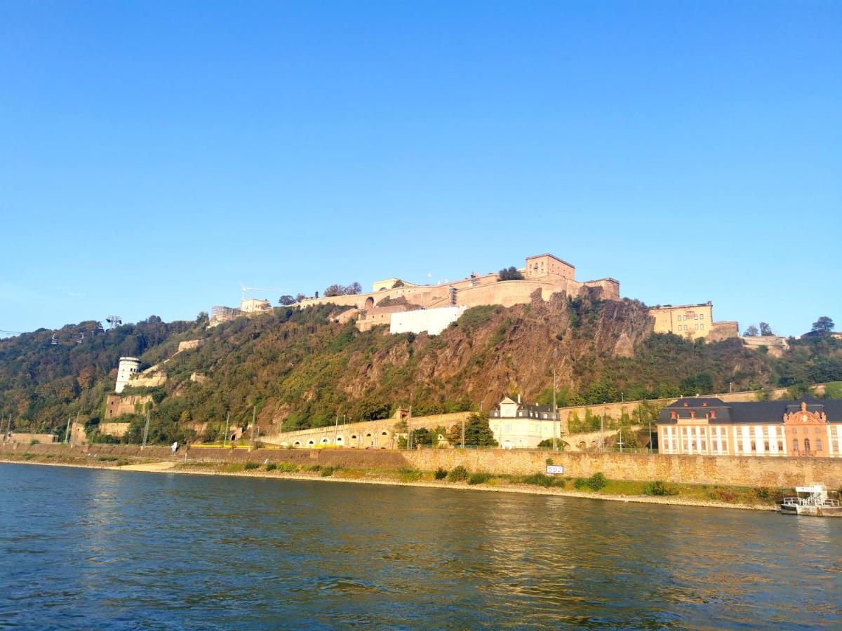 Auszeit Rhein-Mosel Apartment Waldesch Bagian luar foto